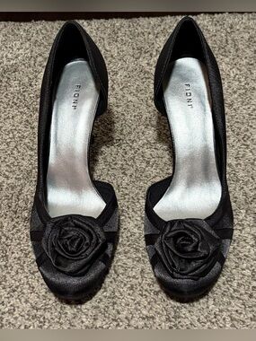 FIONI Clothing Black Satin Heels With Rose Embellishment